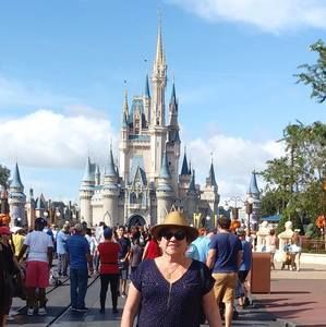 Meet your Posher, Consuelo